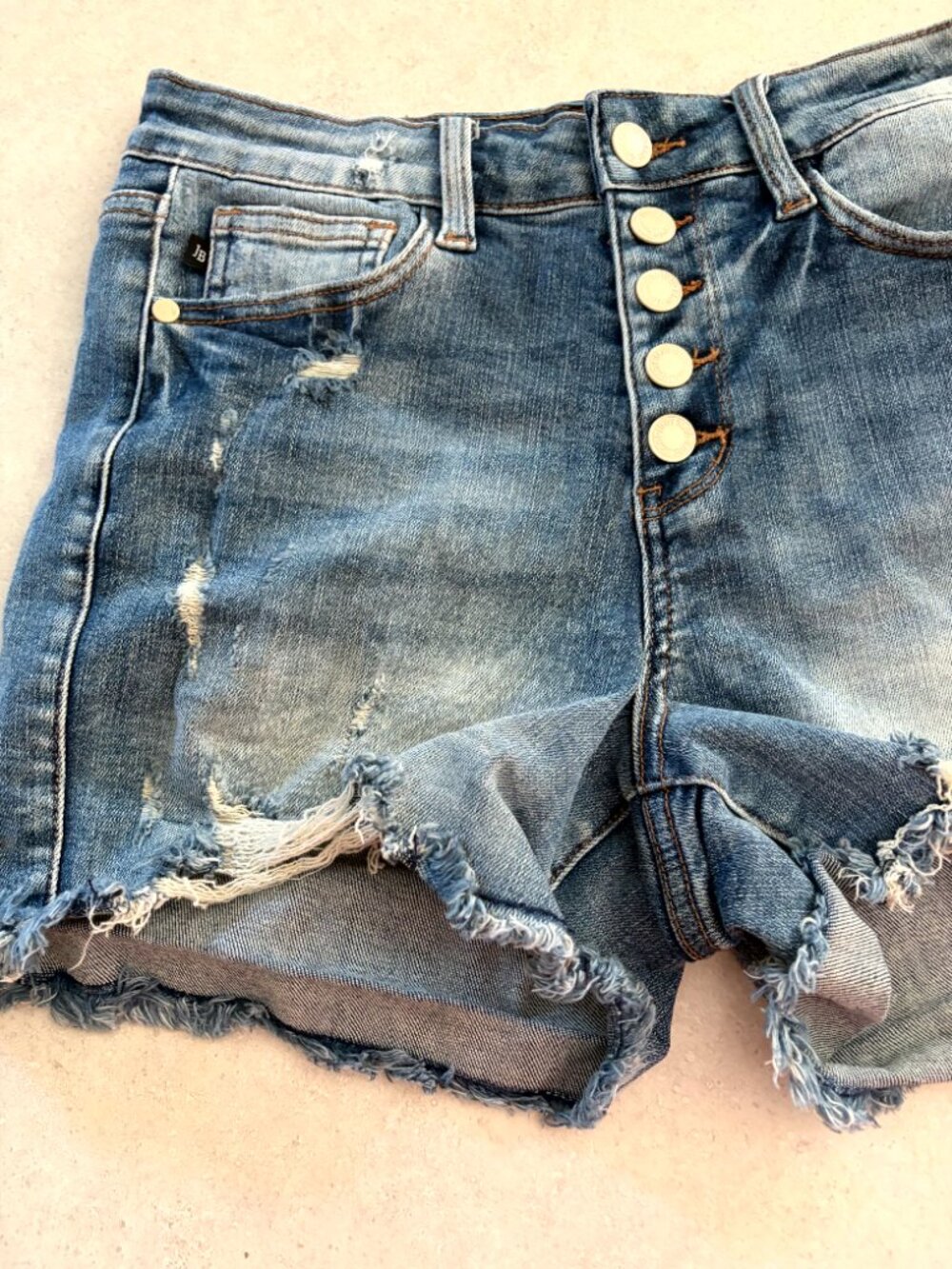 Judy Blue Women's Cut Off Jean Shorts Distressed Size Medium - Picture 2 of 8
